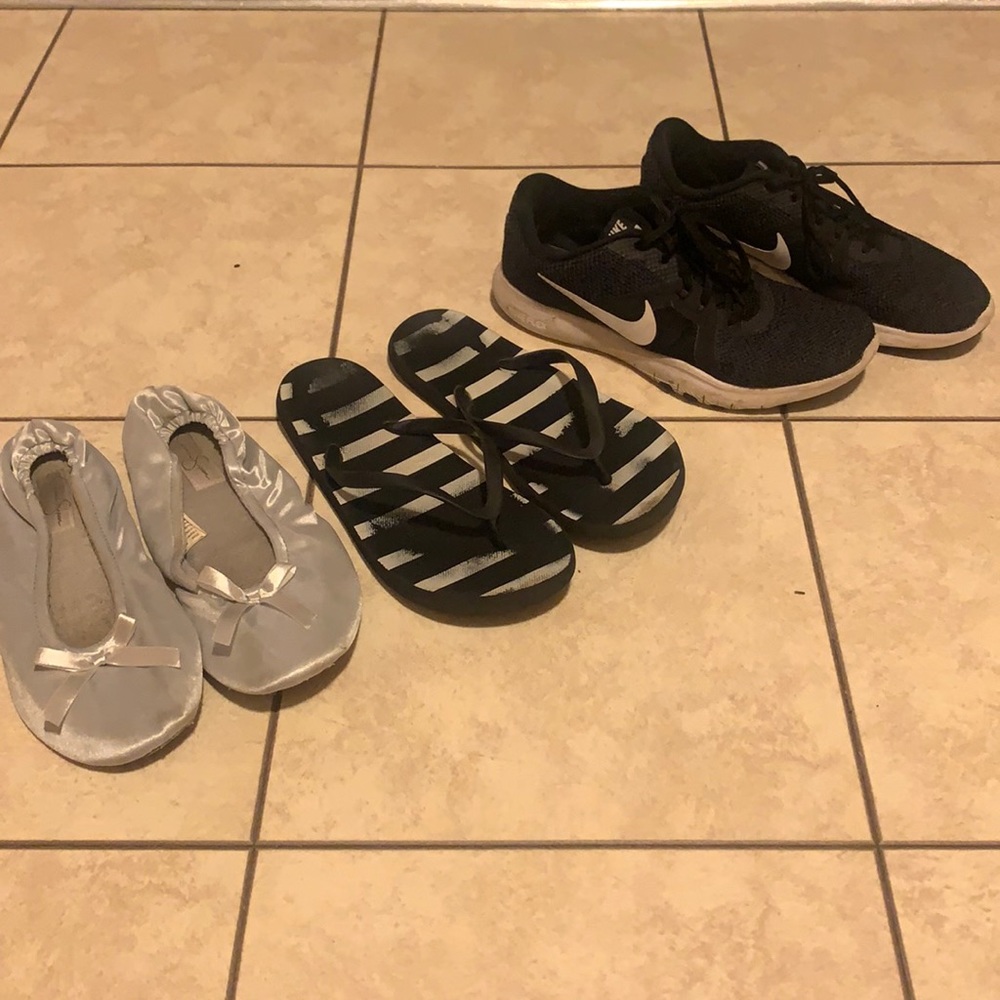 Shoe bundle